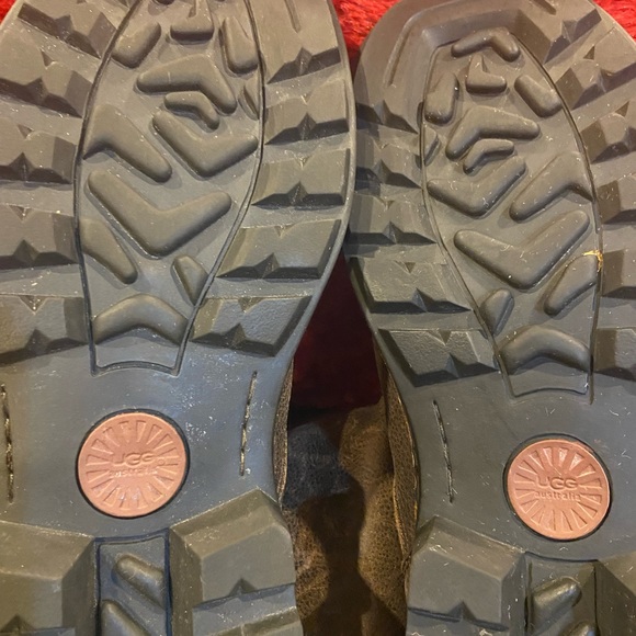 UGG boots for men - Picture 5 of 8